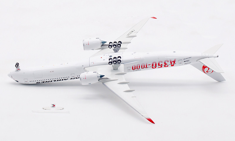 Aviation400 Japan Airlines Airbus A350-1041 JA02WJ detachable gear