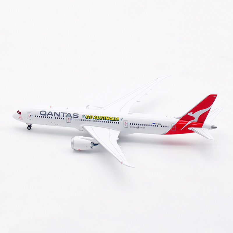 Aviation400 Qantas Boeing 787-9 Dreamliner 