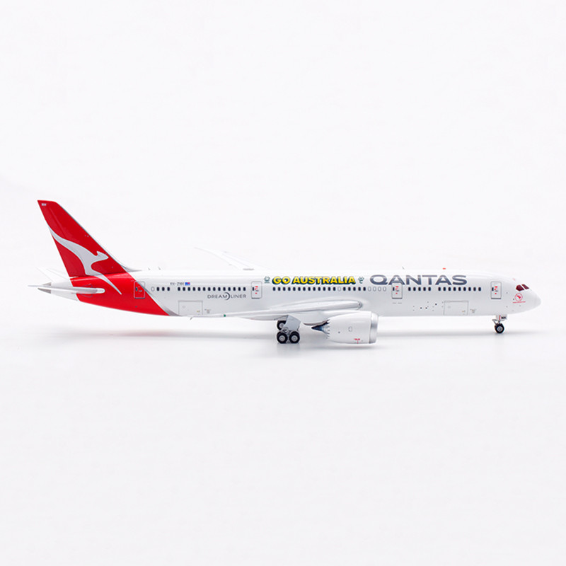 Aviation400 Qantas Boeing 787-9 Dreamliner 