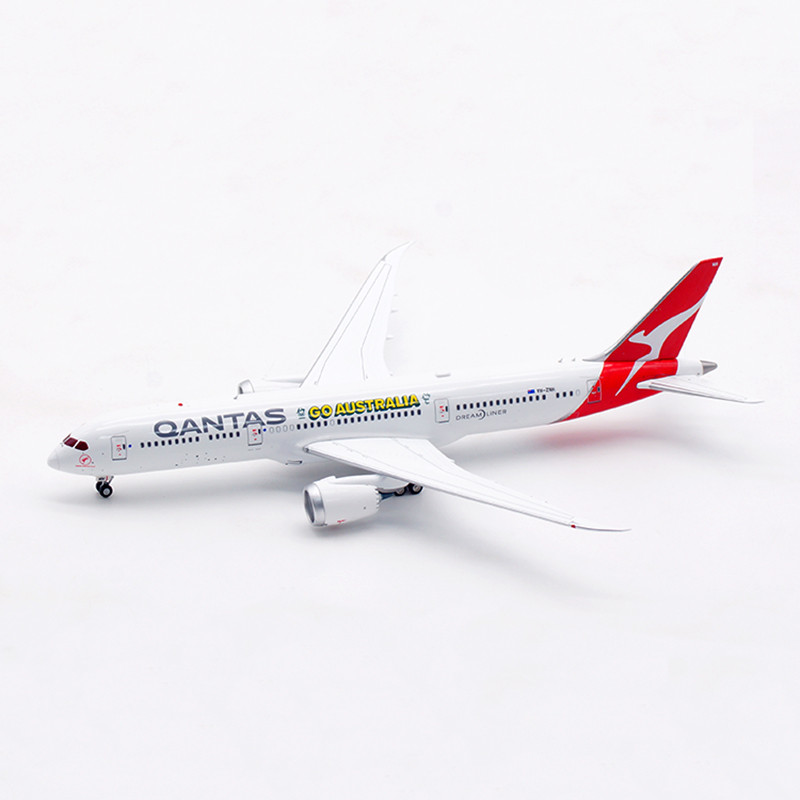 Aviation400 Qantas Boeing 787-9 Dreamliner 
