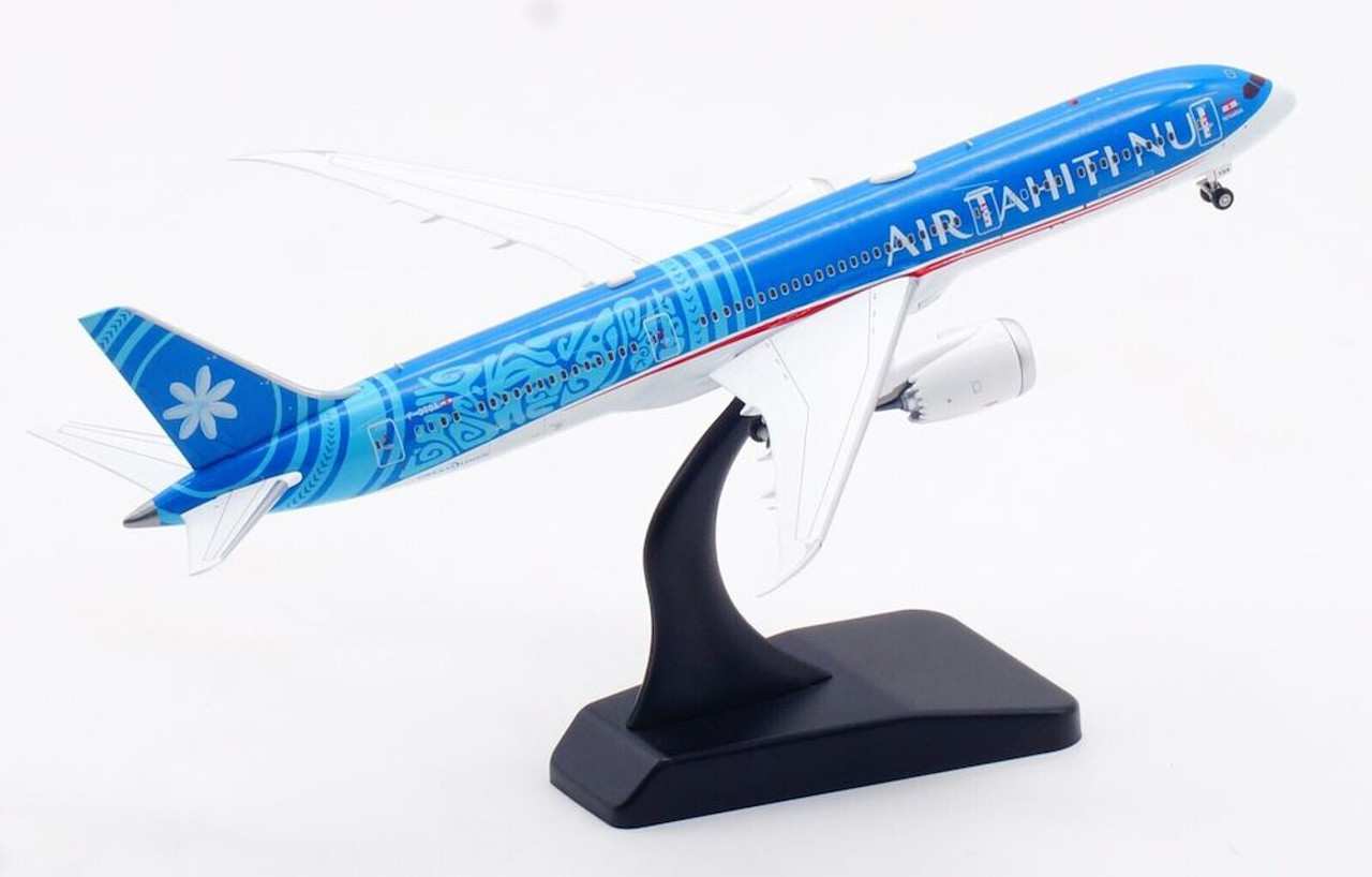 Aviation 1:400 エア タヒチ ヌイ 787-9 F-OTOA AV4203.jpg