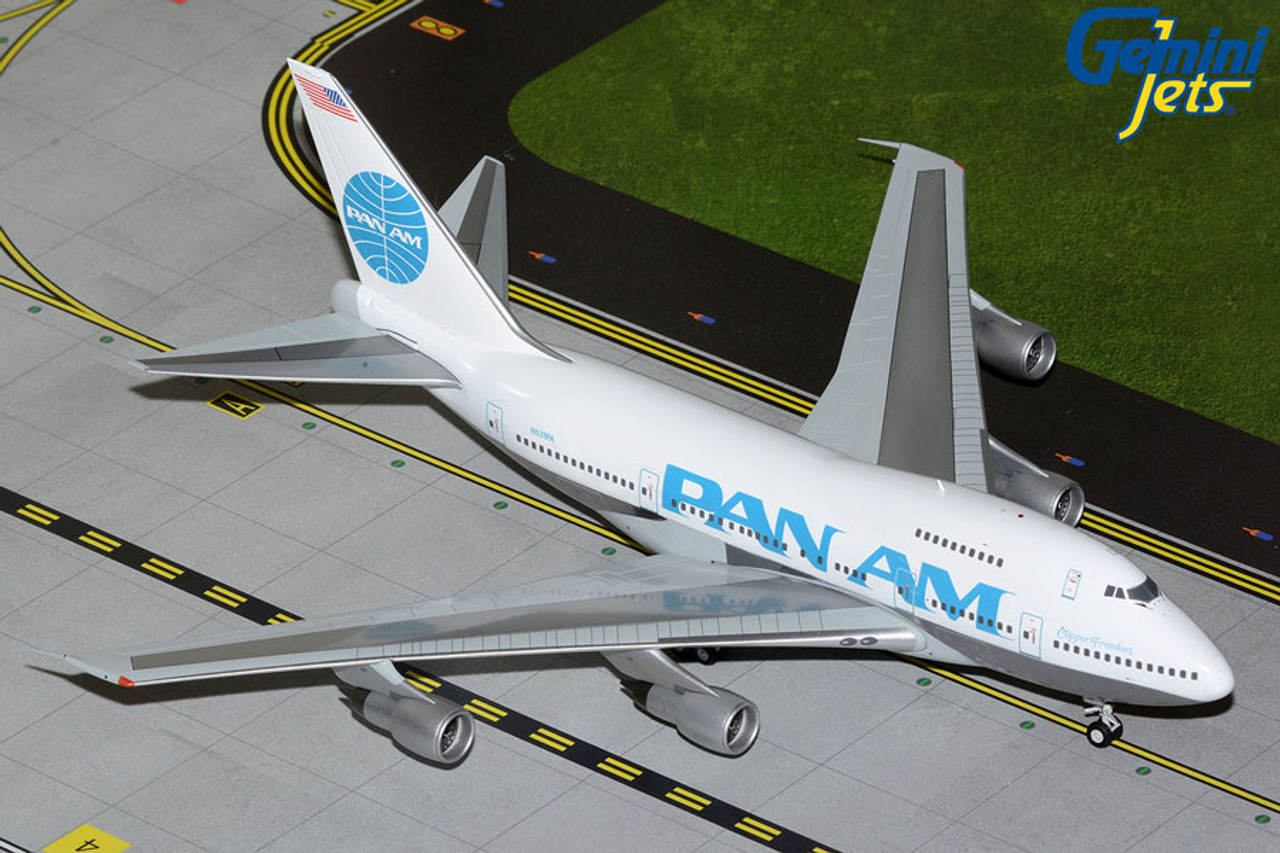 Gemini200 Pan American World Airways B747SP billboard titles