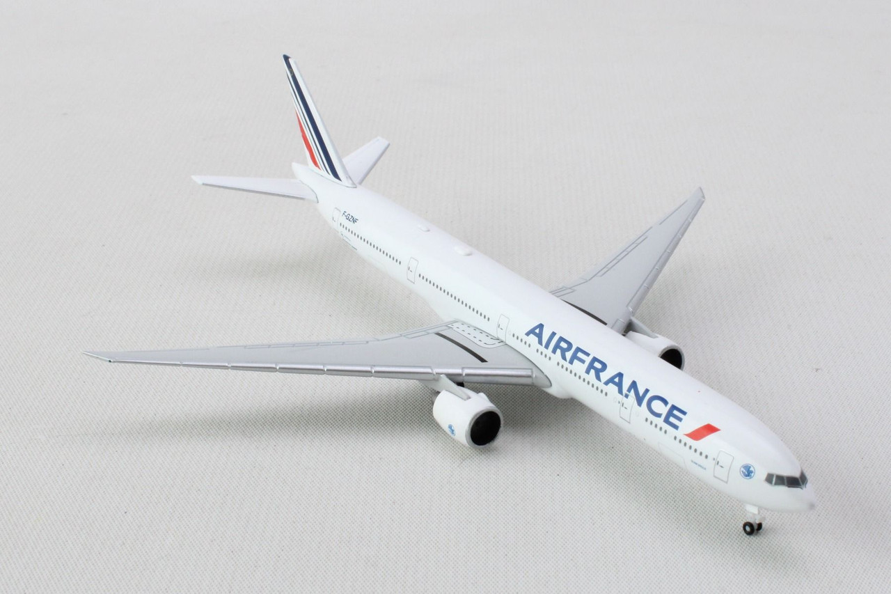 Herpa Wings AIR FRANCE Boeing 777-300 HE535618-001 1:500