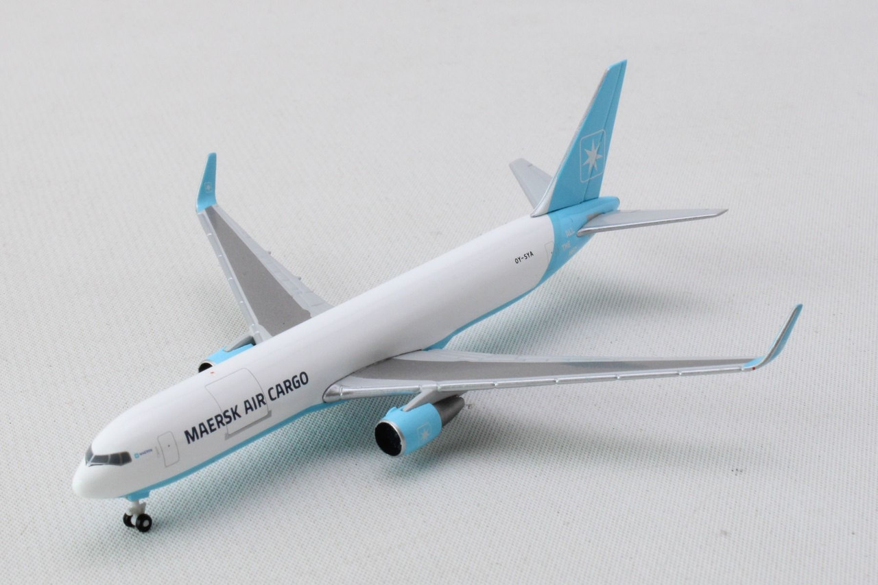 Herpa Wings MAERSK AIR UK Boeing 767-300F HE537261 1:500
