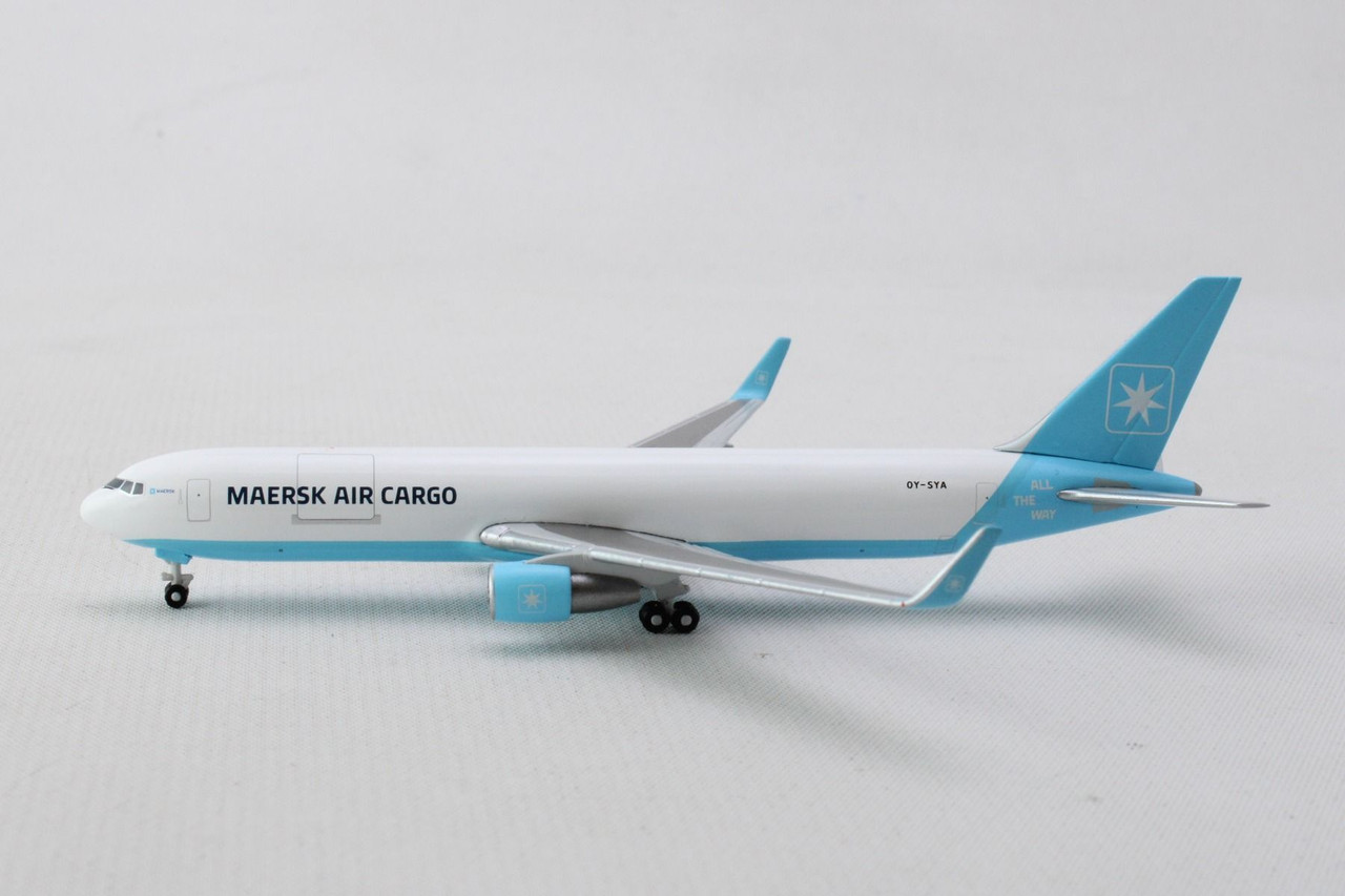 Herpa Wings MAERSK AIR UK Boeing 767-300F HE537261 1:500