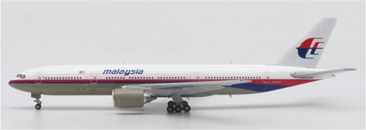 JC Wings Misc Boeing777-200ER With Antenna BBOX4010 1:400