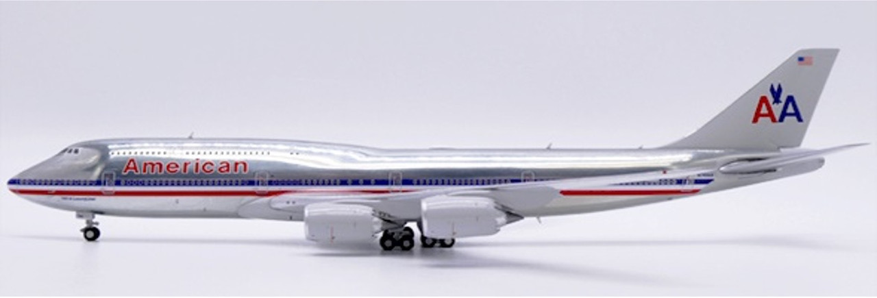 Boeing 747 模型　1/400 JC Wings American Airlines Boeing 747-8i 