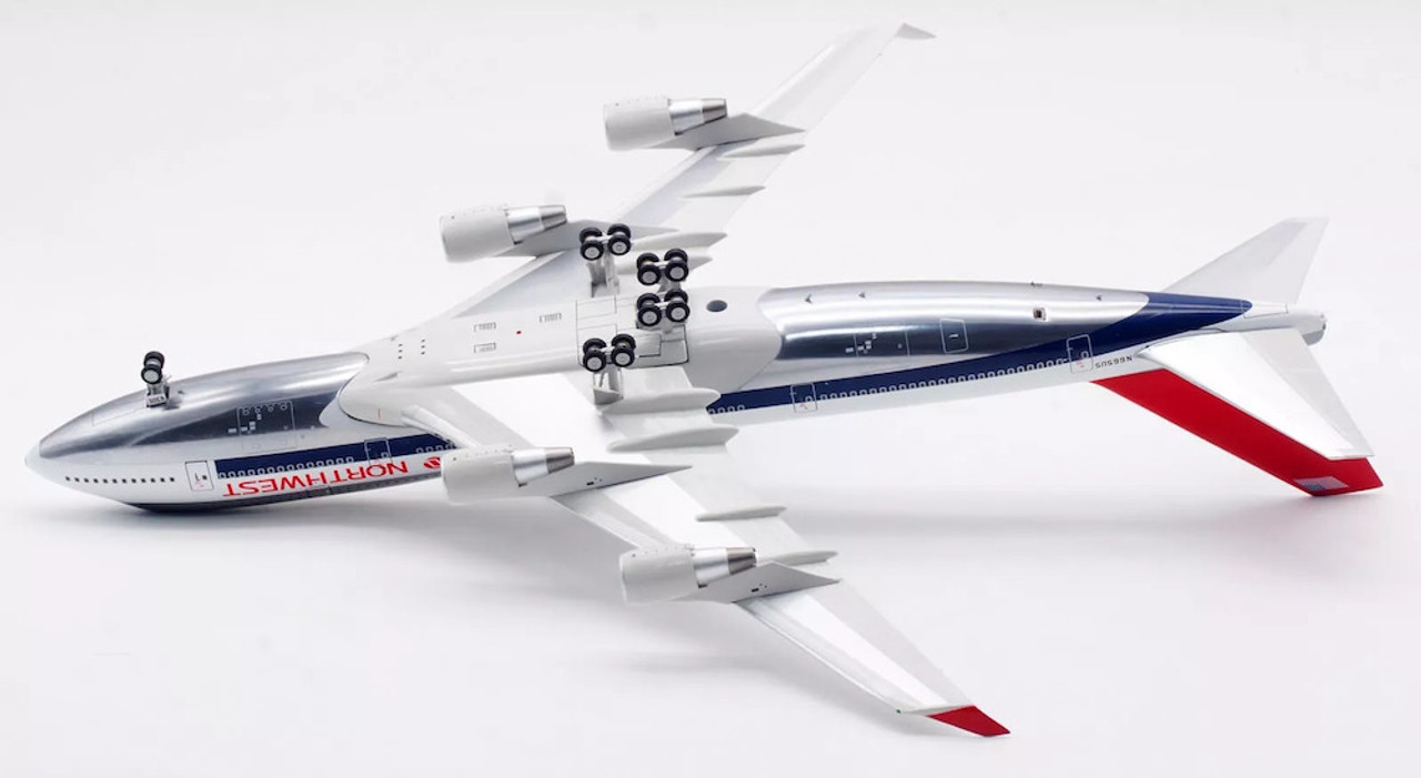 Inflight200 Northwest Airlines Boeing 747-451 N665US