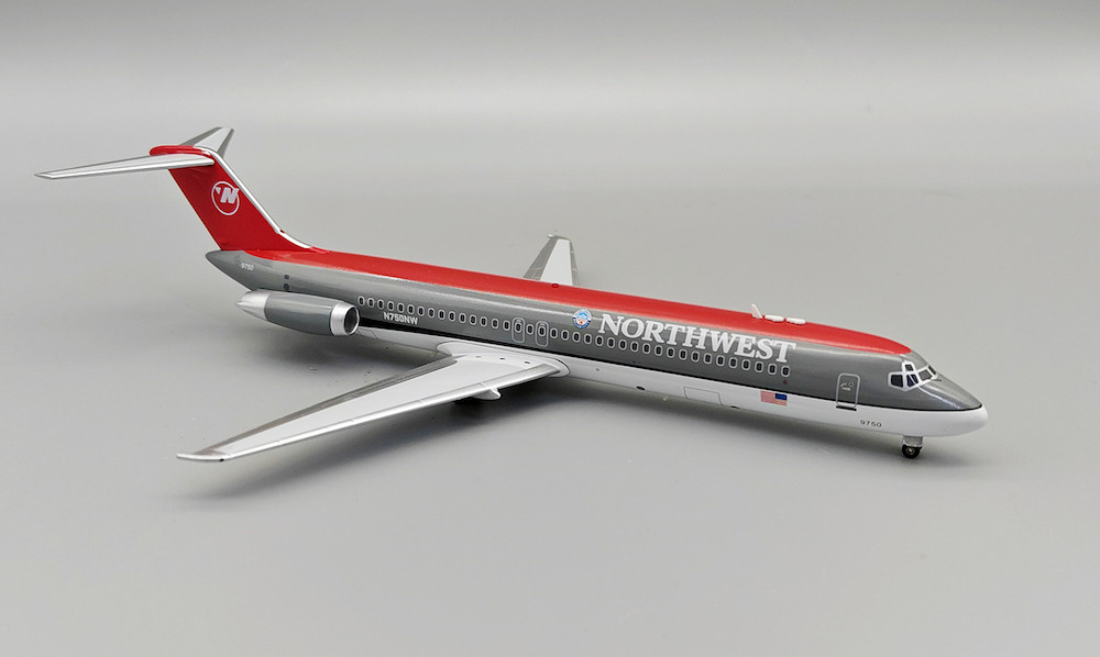 Inflight200 Northwest Airlines McDonnell Douglas DC-9-41 N750NW