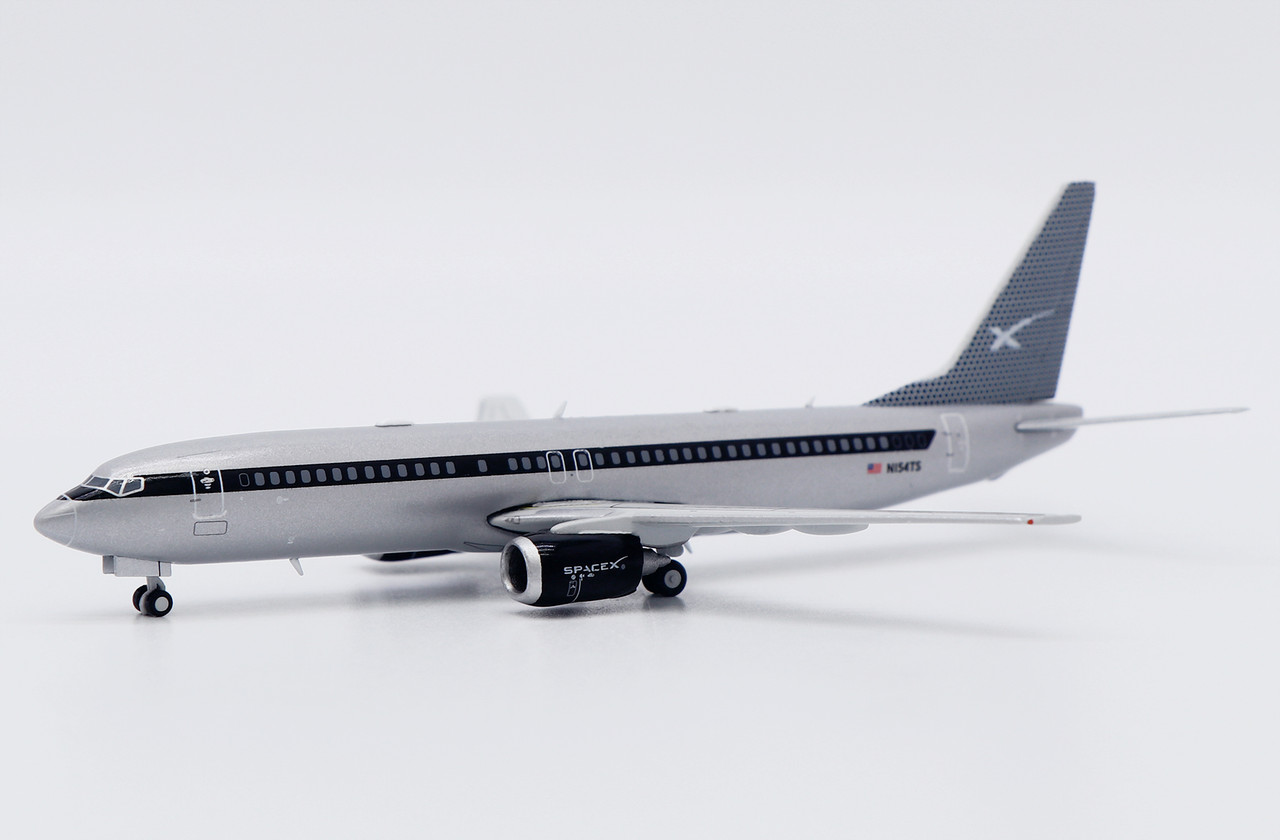 JC Wings SpaceX Boeing 737-800 Reg: N154TS With Antenna XX40316 1:400