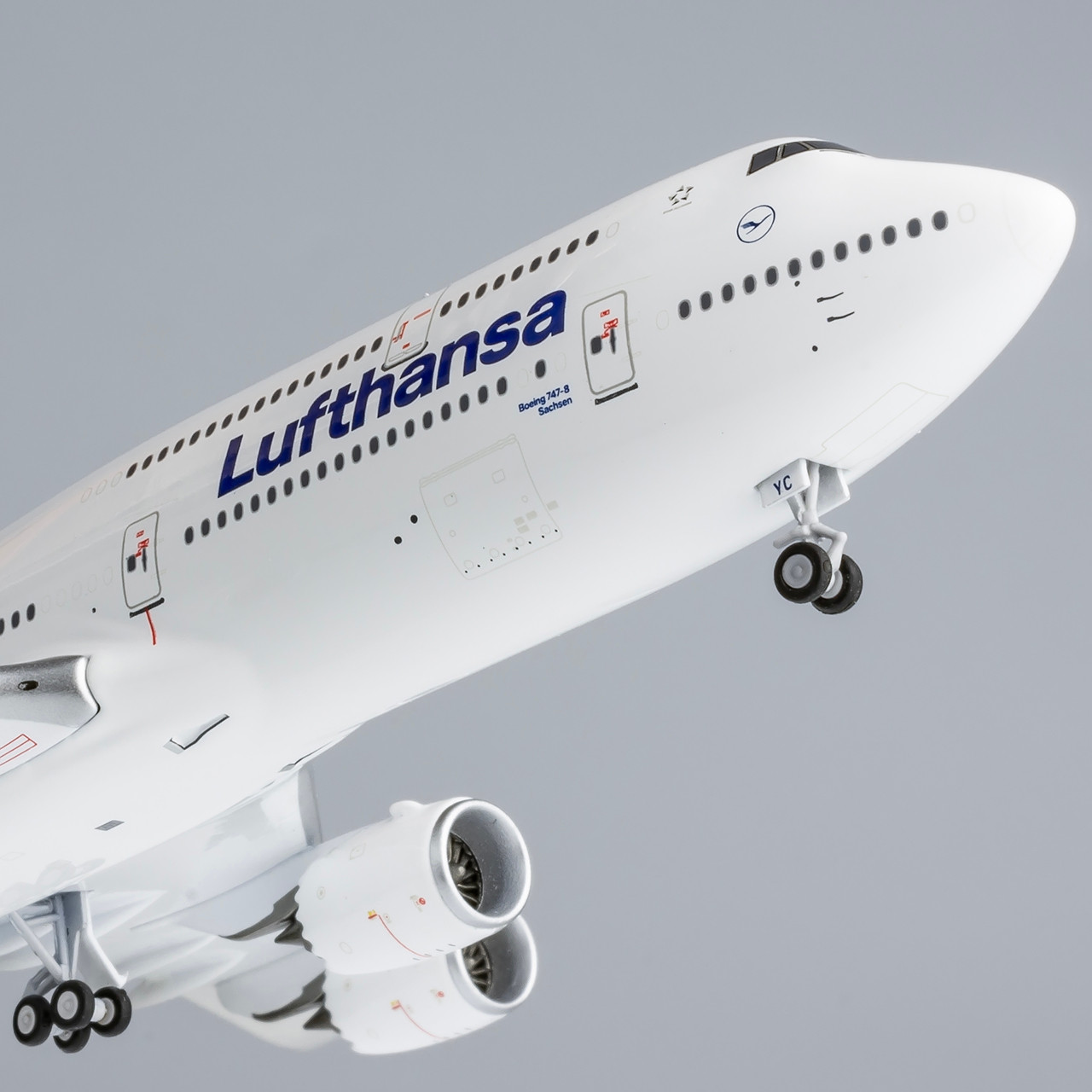 NG Models Lufthansa 747-8 n/c D-ABYC 78028 1:400