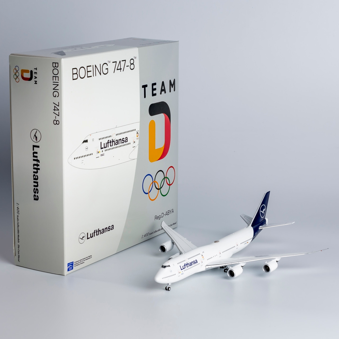 NG Models Lufthansa 747-8 TEAM D D-ABYA 78033 1:400
