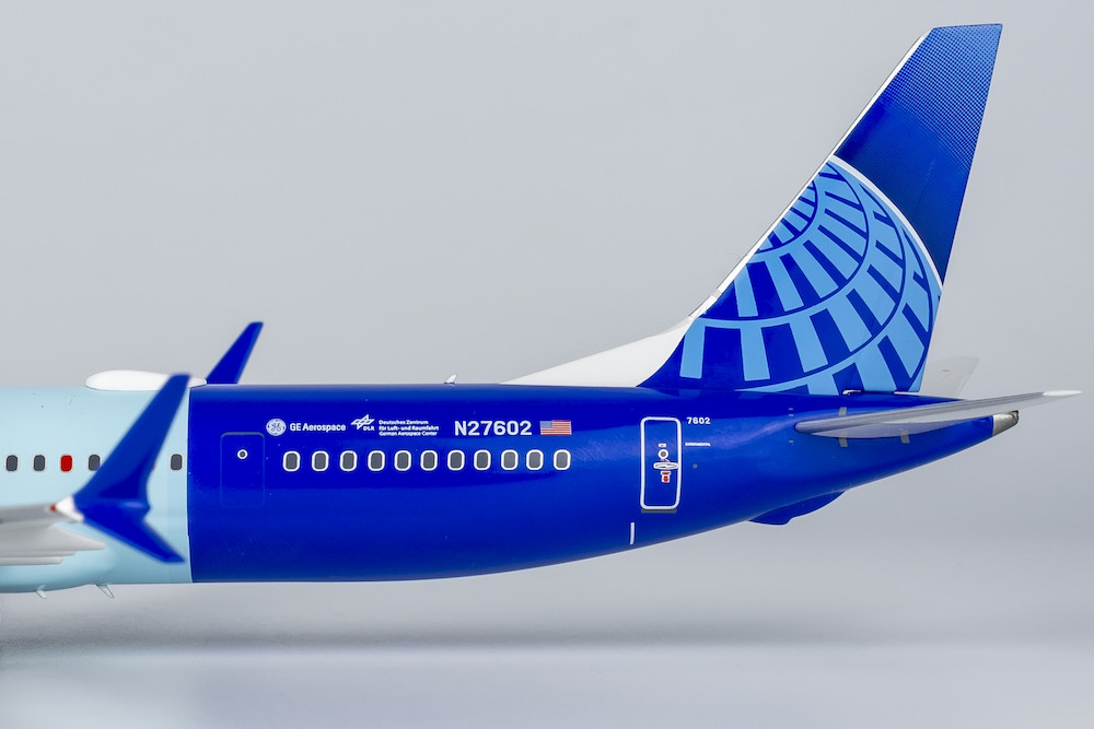 NG Models United Airlines 737 MAX 10 N27602 with 