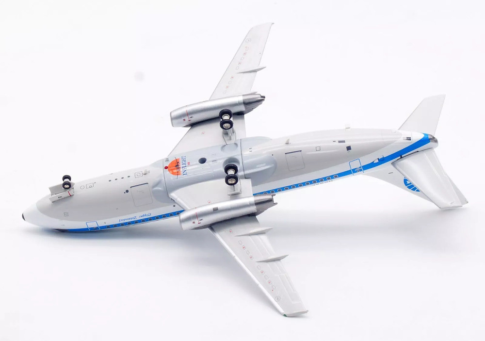 Inflight200 Pan American World Airways - Pan Am Boeing 737-222