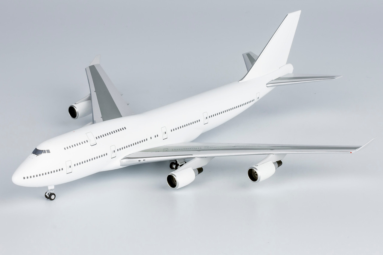 NG Lite Blank Model 747-400 N/A BLM011 1:400