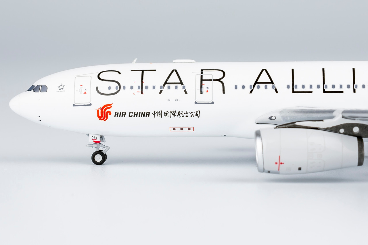 NG Model Air China A330-200 Star Alliance B-6075 61082 1:400
