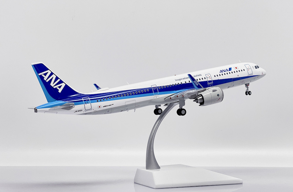 マ*ン様 jCwing 1/200ANA A320neo JA146A JC Wings All Nippon Airways Airbus A321NEO Reg: JA146A With Stand