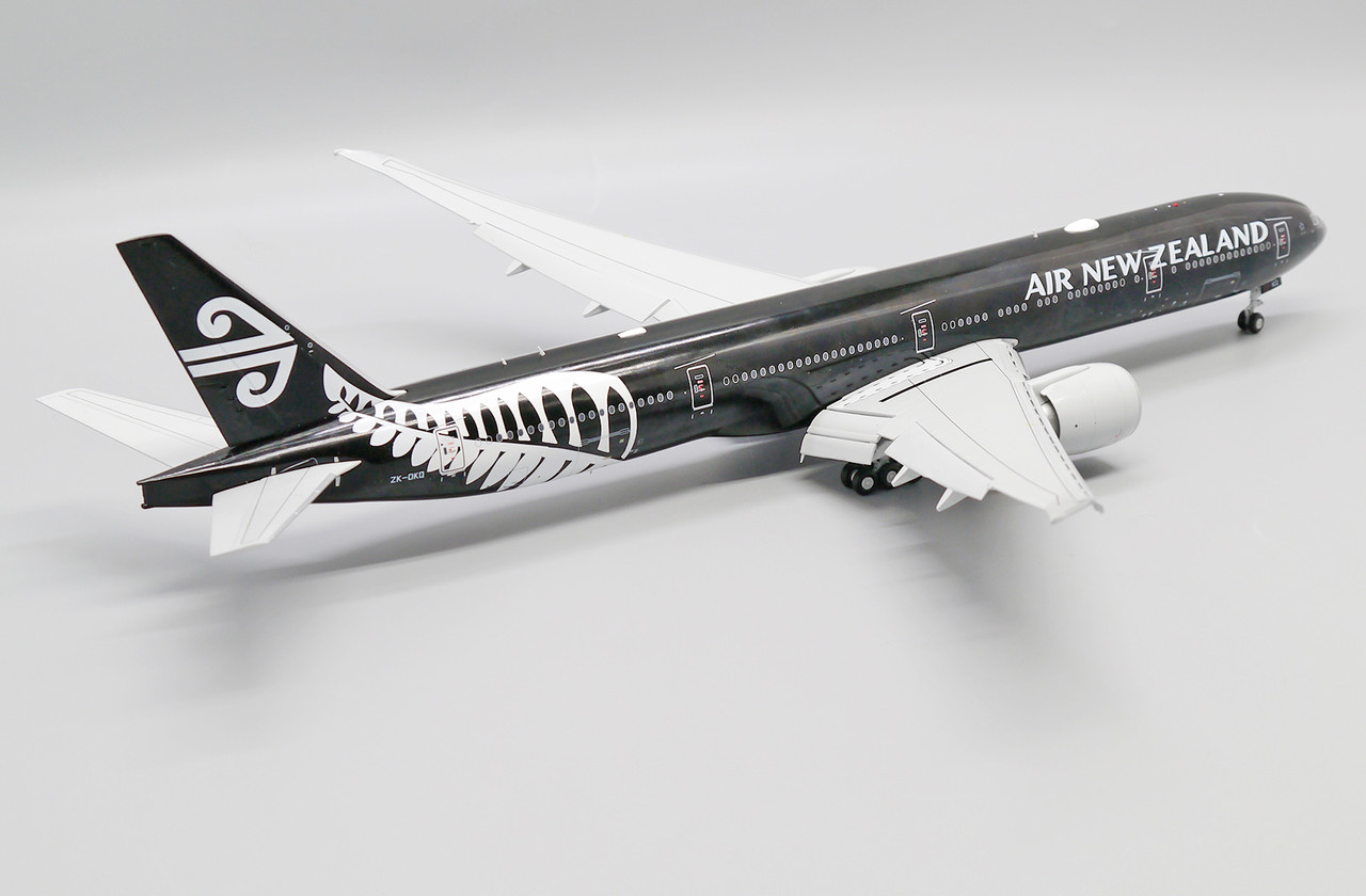 JC Wings Air New Zealand Boeing 777-300ER 