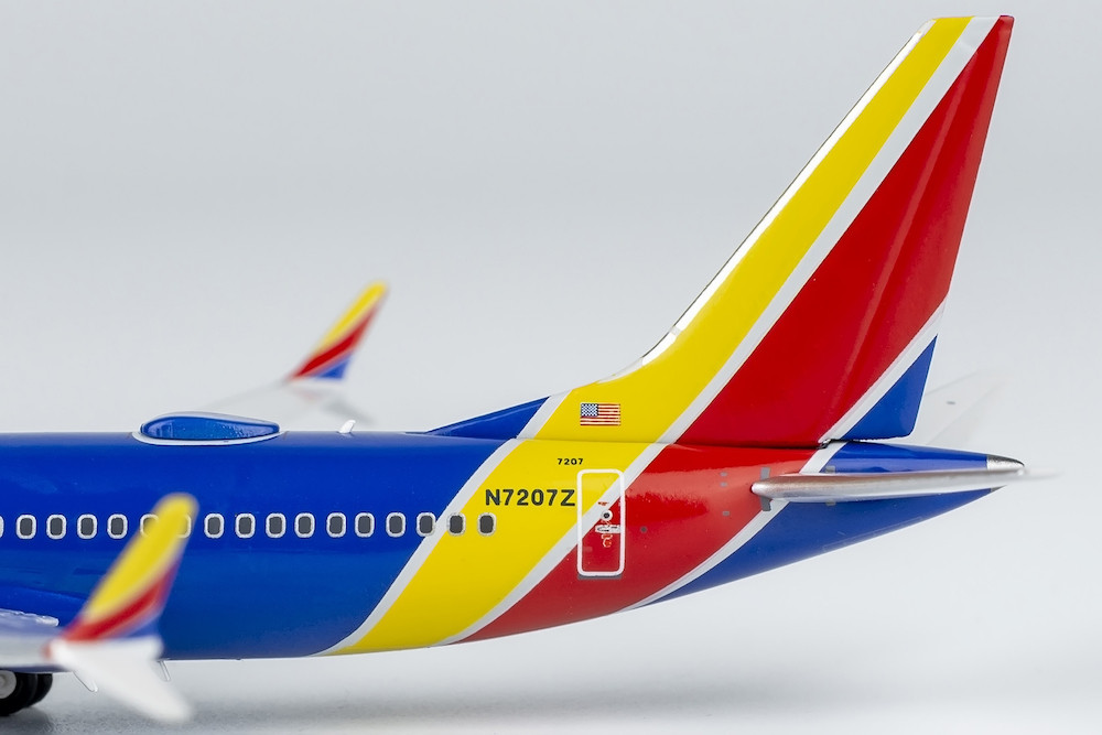 サウスウエスト航空 737 MAX 7 N7207Z 1/400 NG Model Southwest Airlines 737 MAX 7 N7207Z 87002 1:400