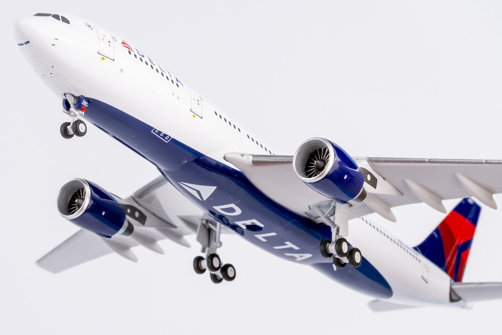 NG Model Delta Air Lines A330-200 N857NW 61096 1:400