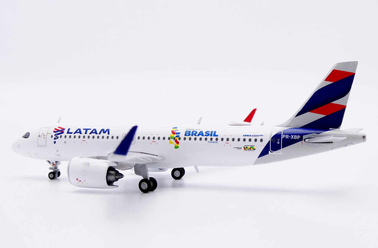 JC Wings LATAM Airbus A320NEO 