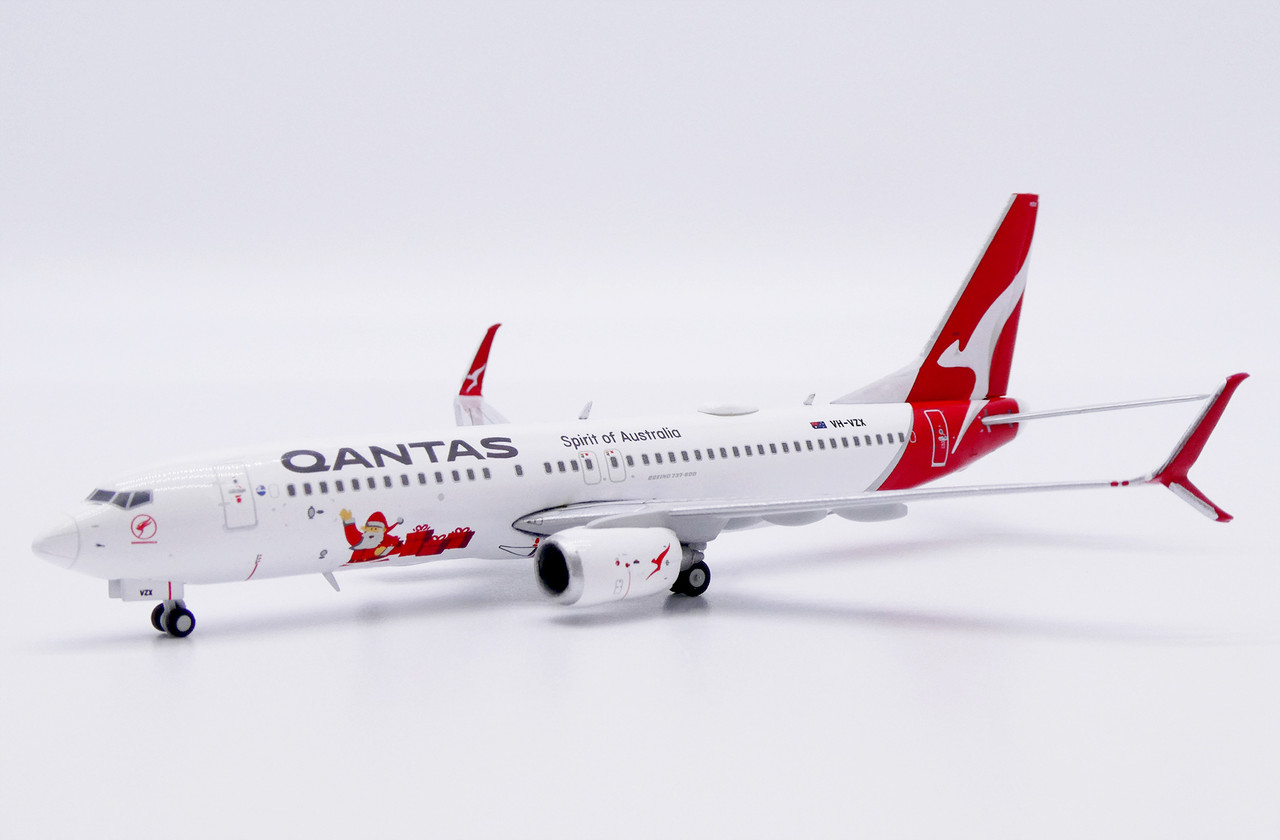 JC Wings Qantas Boeing 737-800 