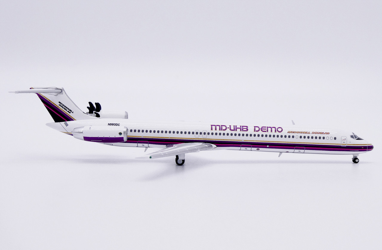 JC Wings House Color McDonnell Douglas MD-81 