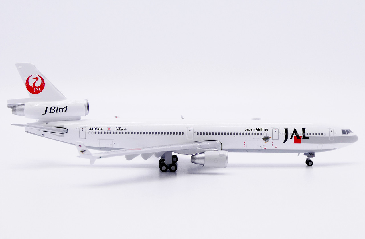 JC Wings Japan Airlines McDonnell Douglas MD-11 
