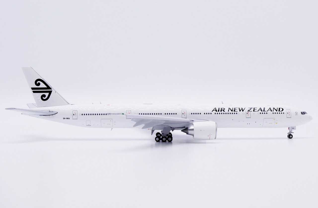 JC Wings Air New Zealand Boeing 777-300ER 