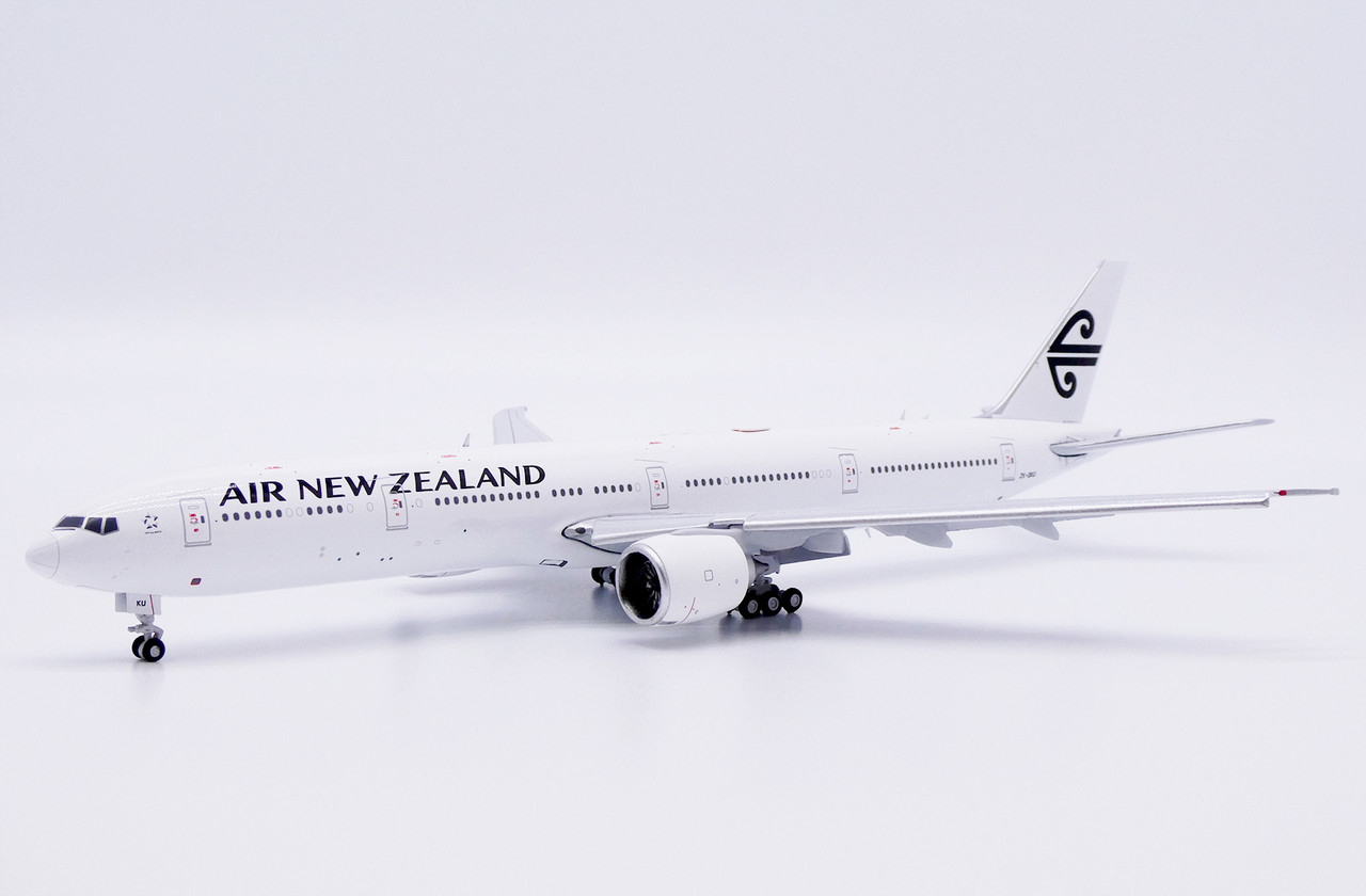 JC Wings Air New Zealand Boeing 777-300ER 