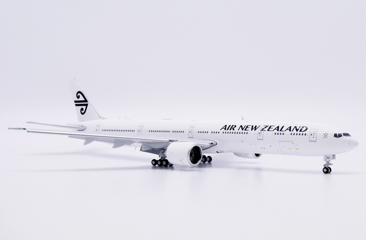 JC Wings Air New Zealand Boeing 777-300ER 
