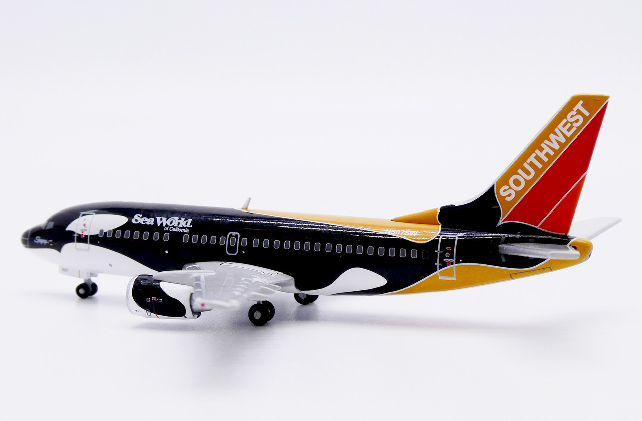 JC Wings Southwest Airlines Boeing 737-500 