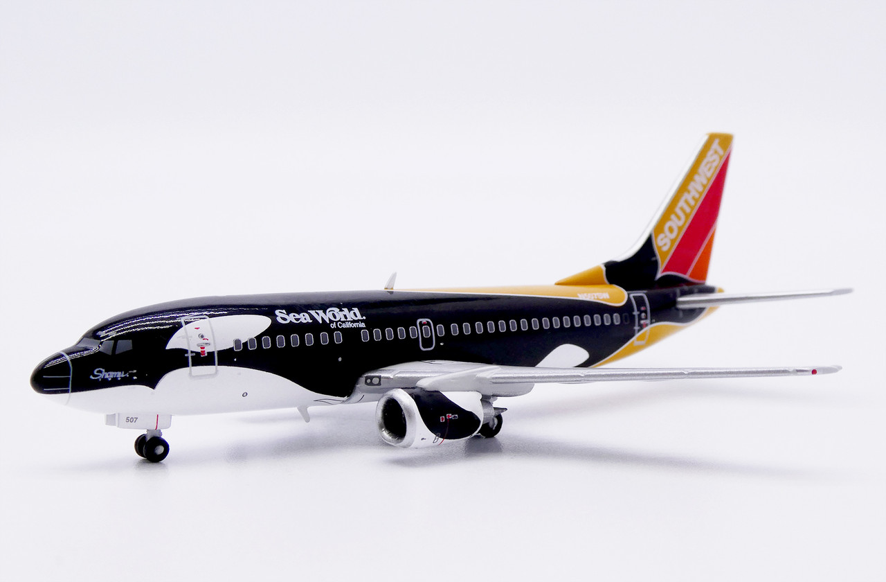 JC Wings Southwest Airlines Boeing 737-500 