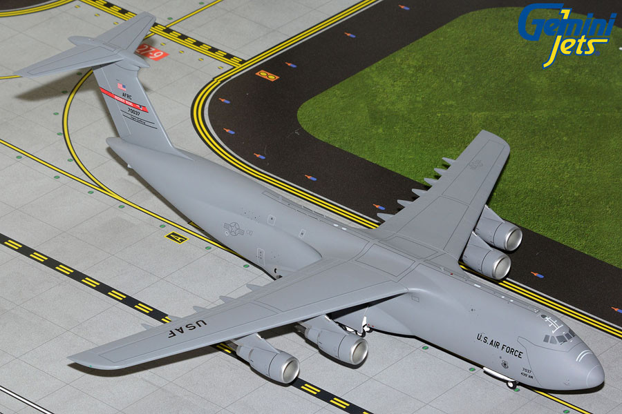 Gemini200 U.S. Air Force C-5M Super Galaxy Westover AFB 87-0037