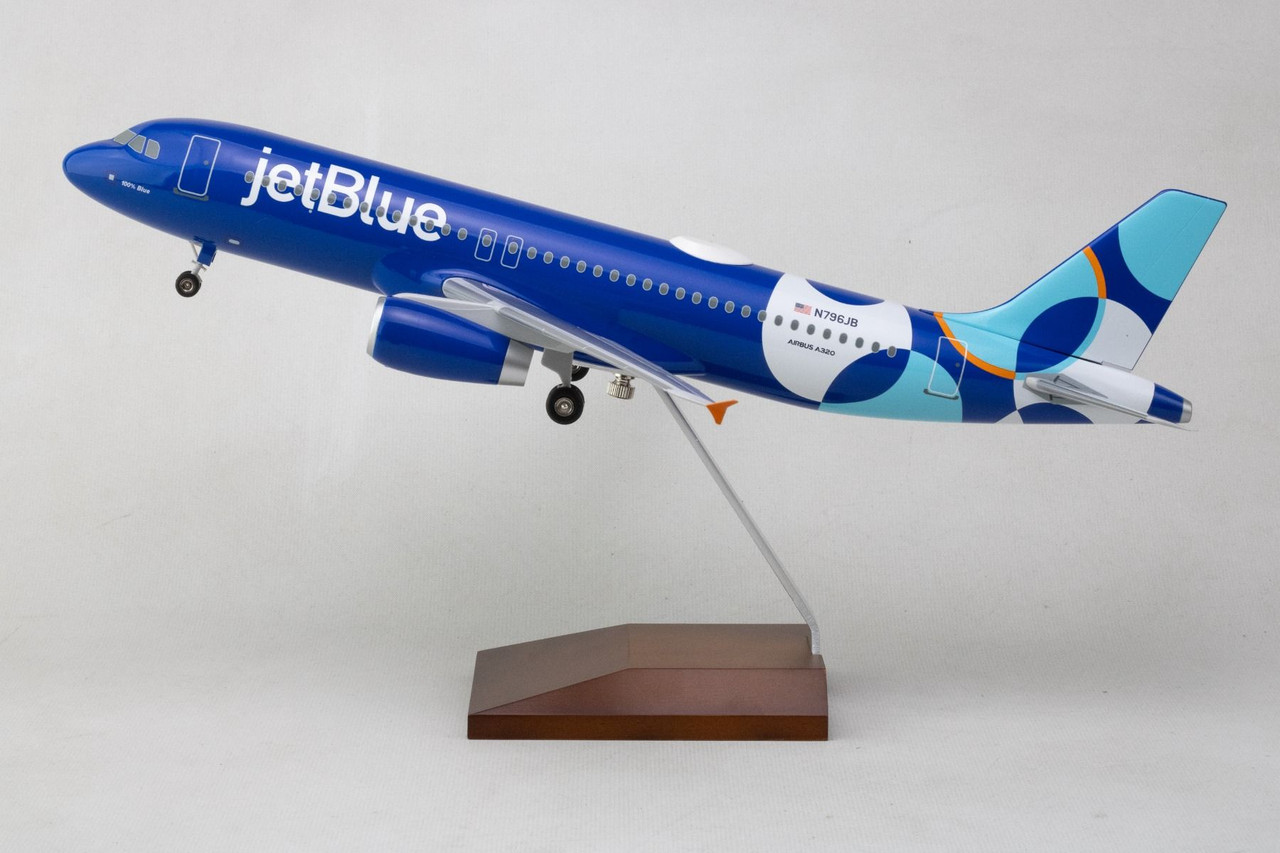 Skymarks Supreme JetBlue A320 Spotlight N796JB with wood stand and