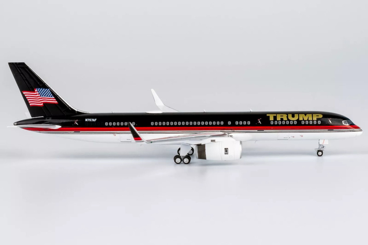 NG Models 1:400 トランプ専用機 B757-200 N757AF NG Model The Trump Organization 757-200/w N757AF with