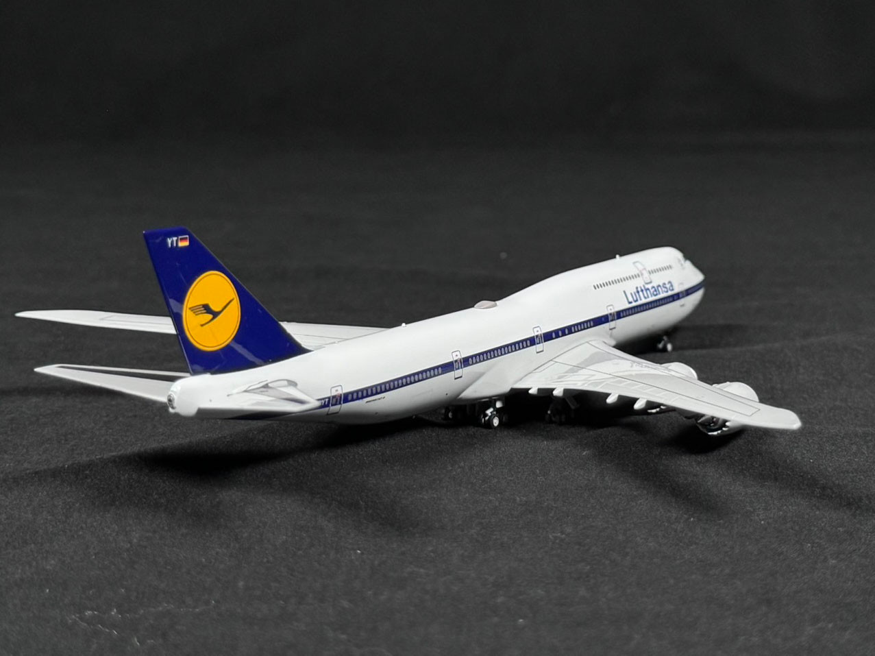 航空機・ヘリコプター Lufthansa BOEING 747-8 D-ABYT 1/400 NG Models Lufthansa 747-8 D-ABYT 78016 1:400
