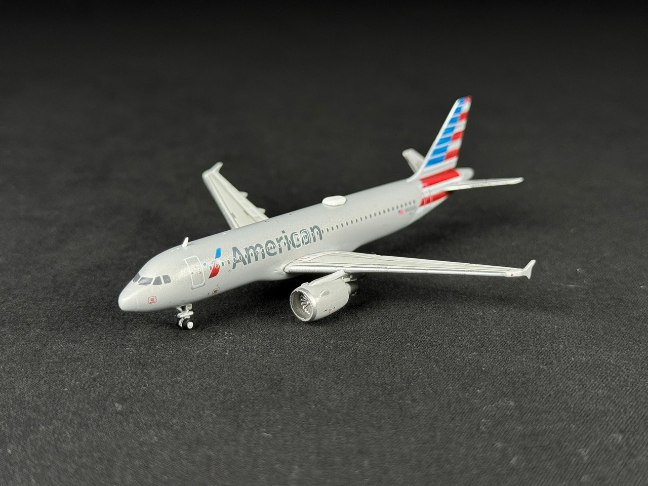 Gemini Jets American Airlines A320 N103US GJAAL2085 1:400