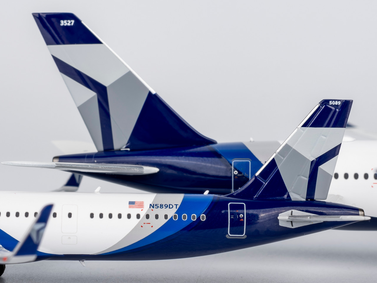 NG Model Delta Air Lines A321neo special paint for the 100th