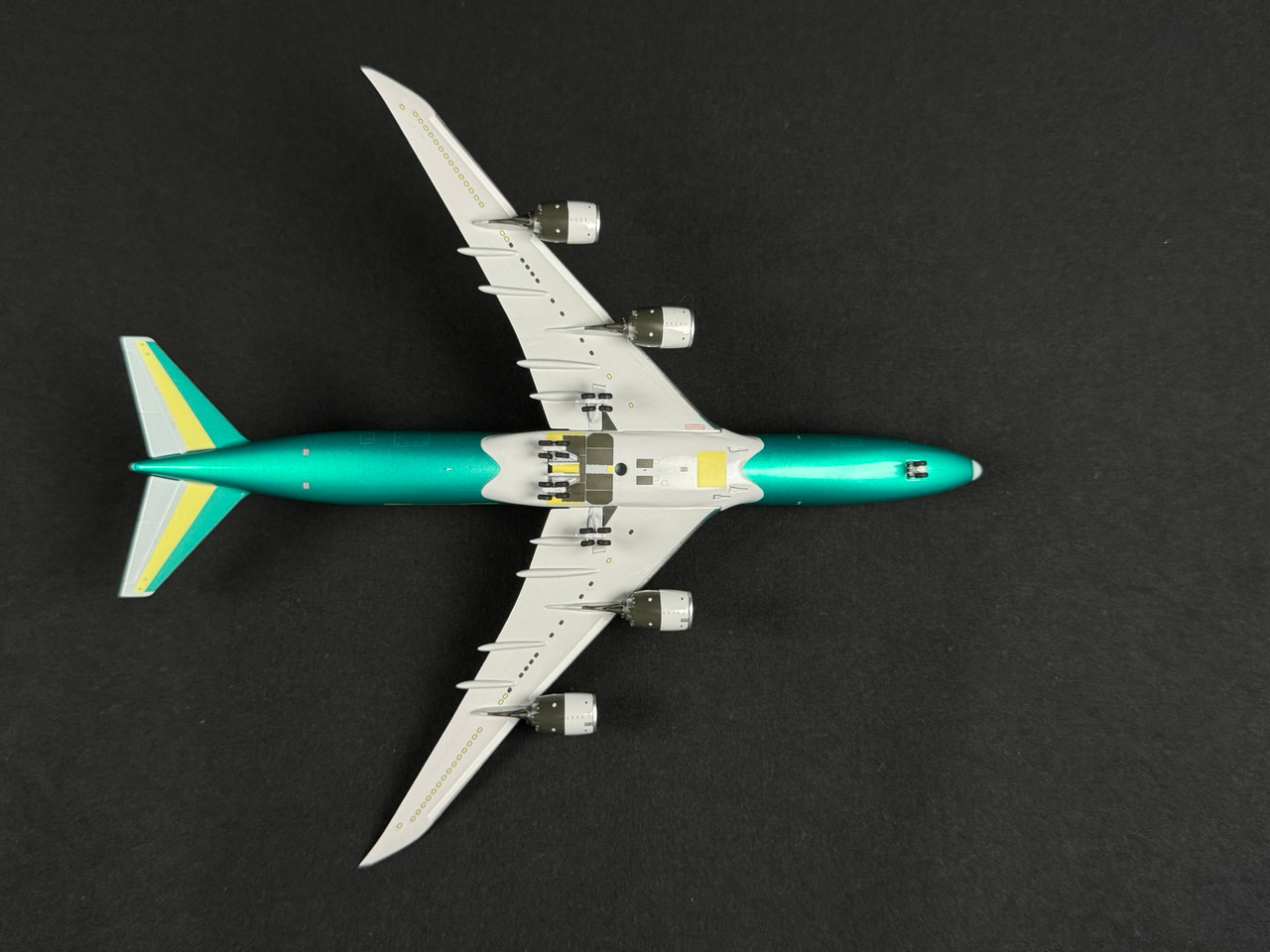 NG Models Atlas Air 747-8F N863GT (the last 747 ever built; bare