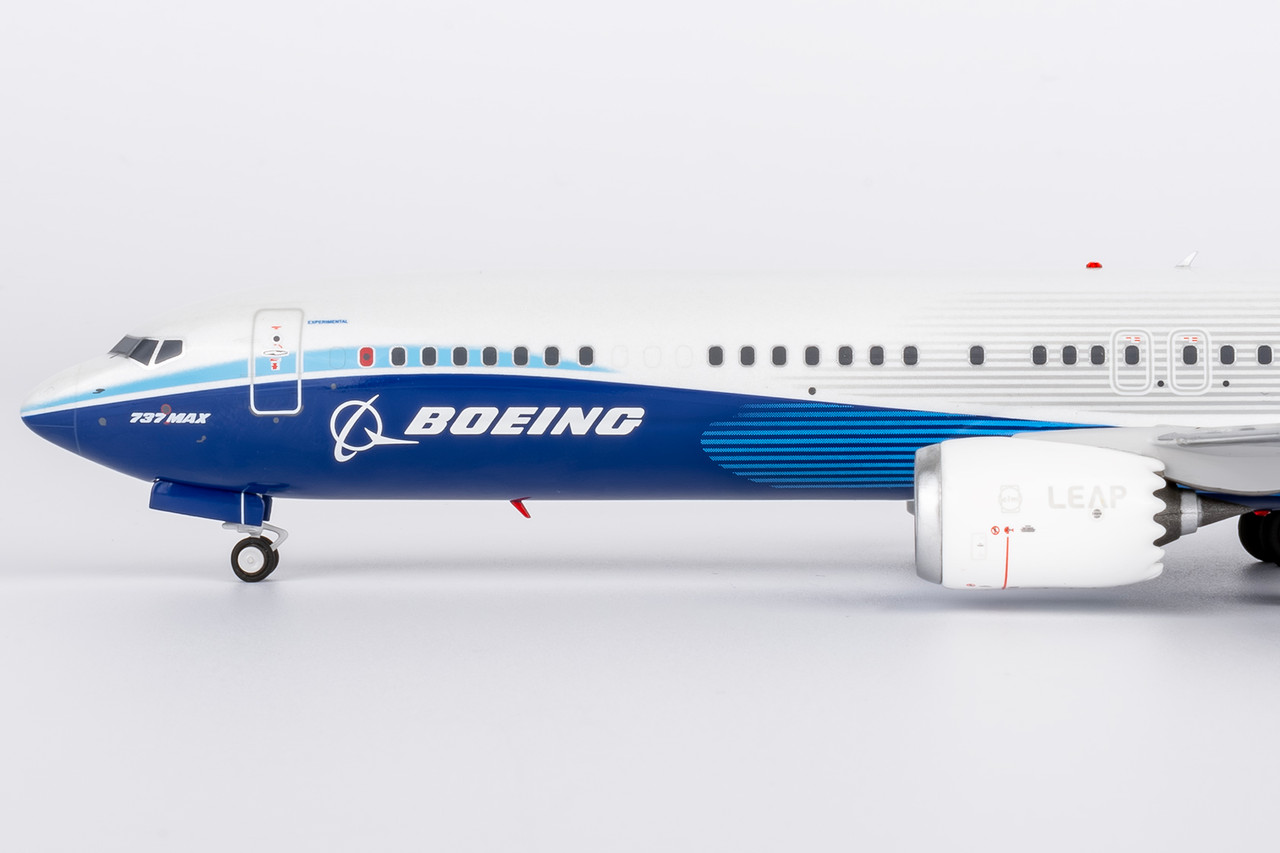 NG Model The Boeing Company 737 MAX 10 N27752 with stand 95006