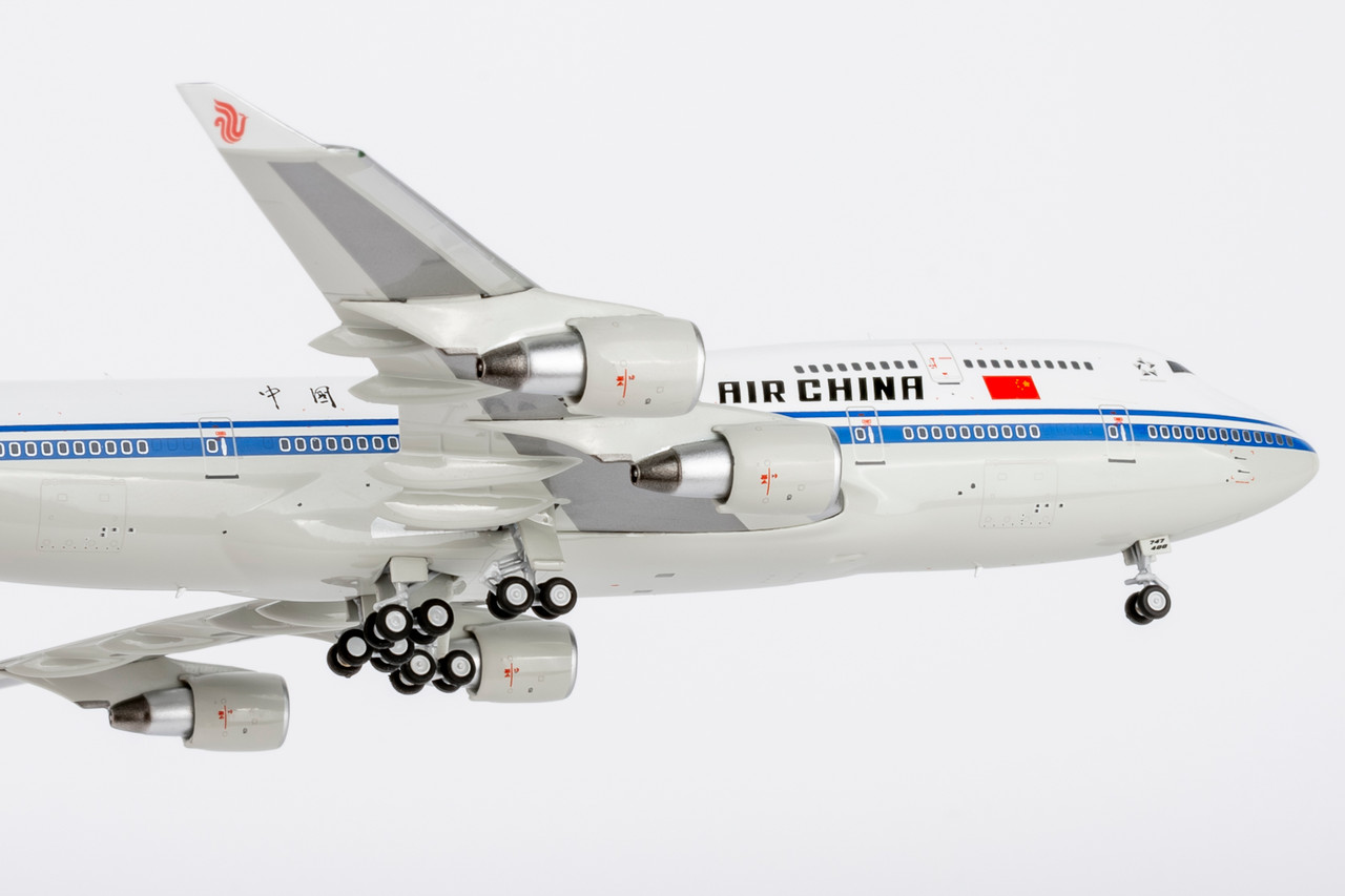 NG Model Air China 747-400 B-2472 04006 1:400