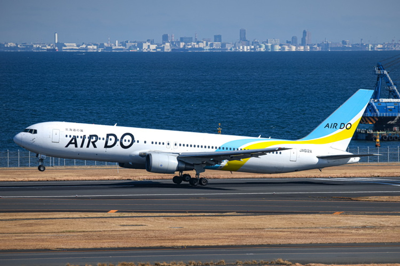 AIR DO エア・ドゥー JA612A 767-300ER PH 1:400 Phoenix Models Air Do B767-300ER JA612A 04649 Scale 1:400