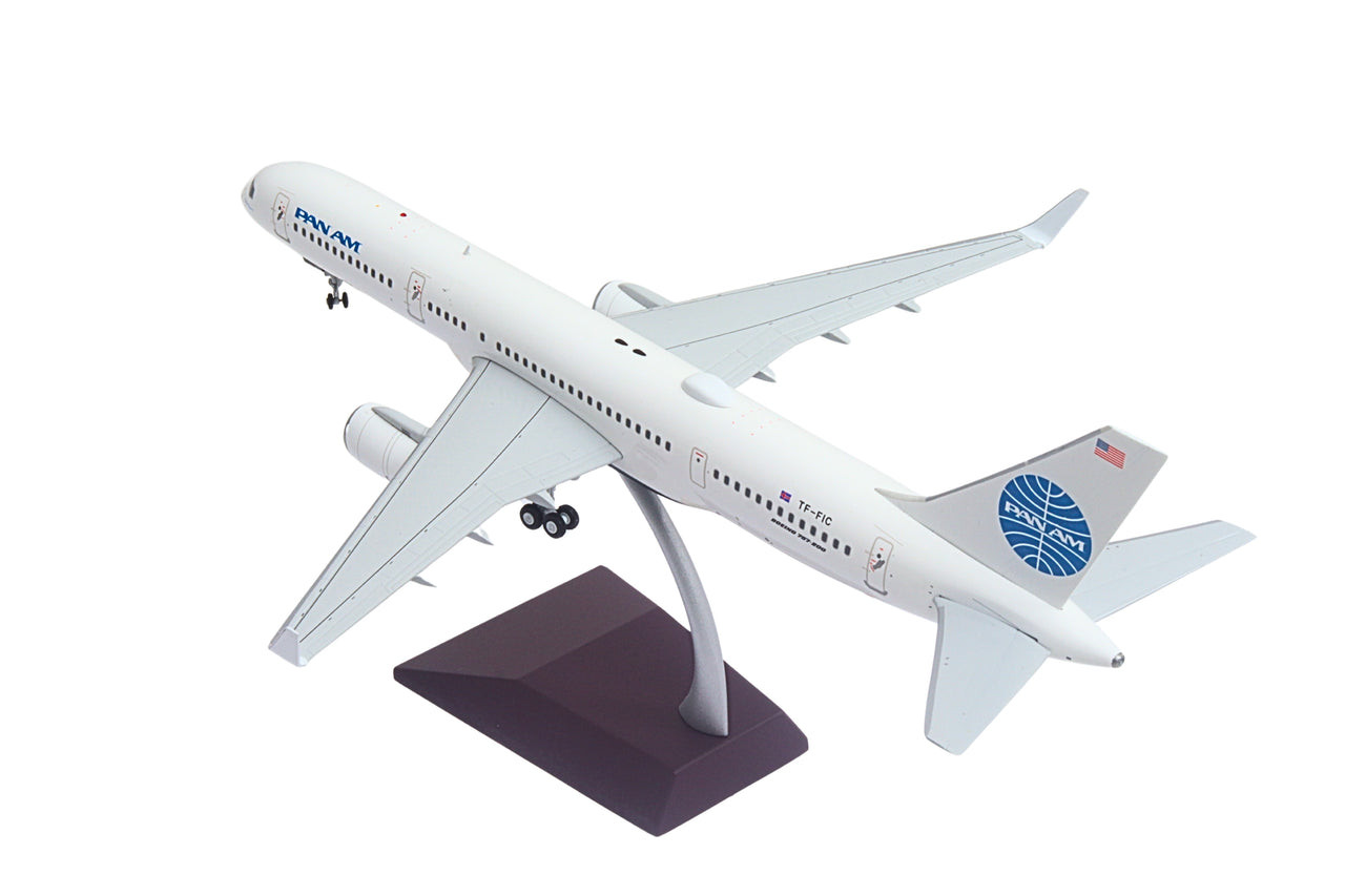 Pan Am 757-200 TF-FIC 'Yankee Clipper II' G2PAA1474 1:200