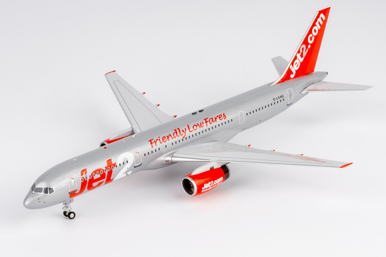 Jet2 757-200 G-LSAG with stand 42054 1:200