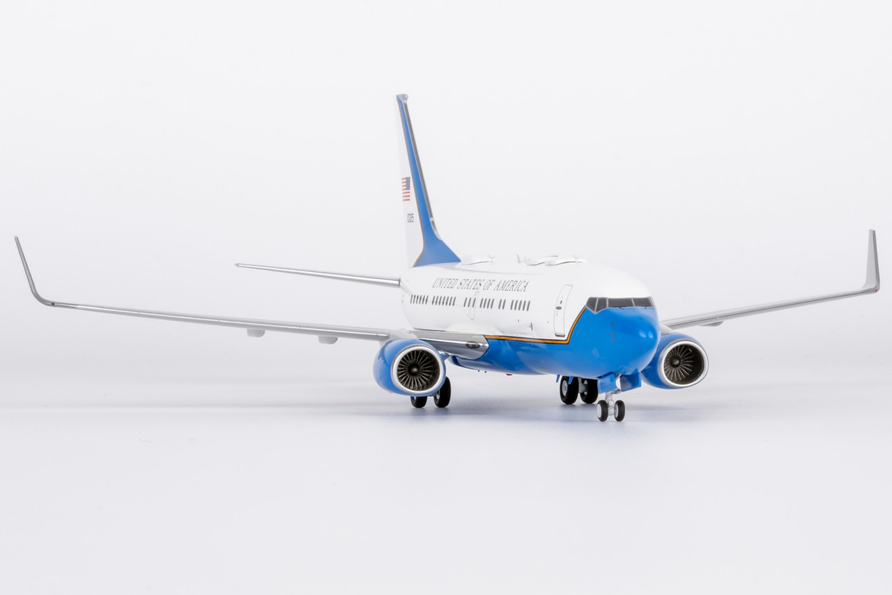 ぽ*ん様 737-700 1/200 c-40b インフライト　エアフォース ぽ*ん様 737-700 1/200 c-40b インフライト エアフォース