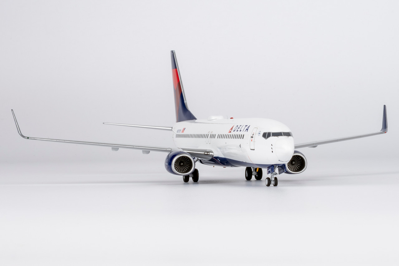 Delta Air Lines 737-800/w N3757D with stand 08061 1:200
