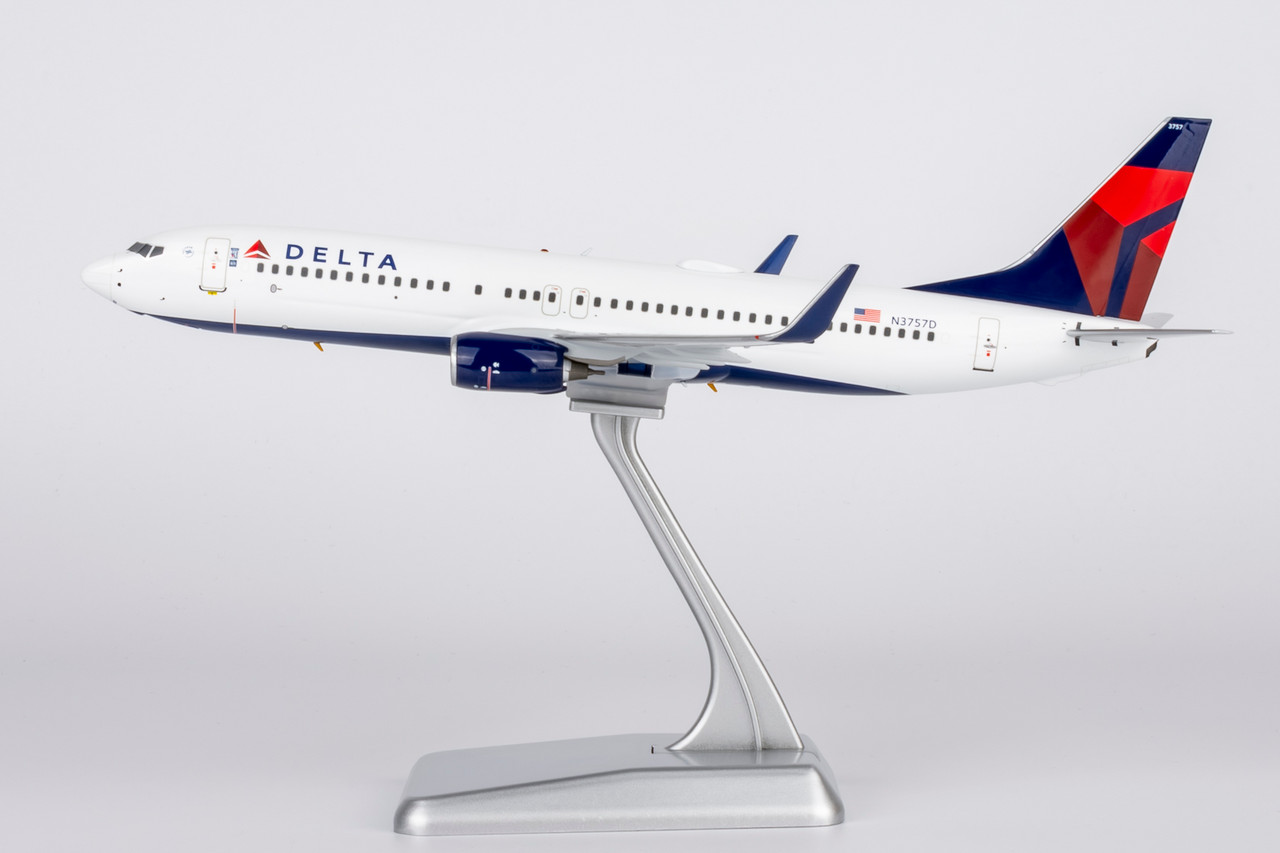 Delta Air Lines 737-800/w N3757D with stand 08061 1:200