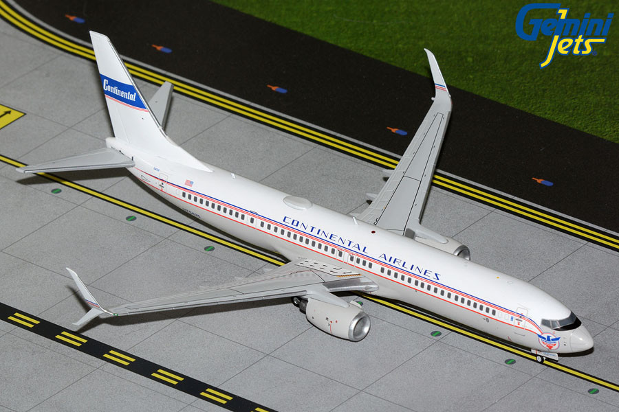 Gemini200 United Airlines B737-900ER N75435 