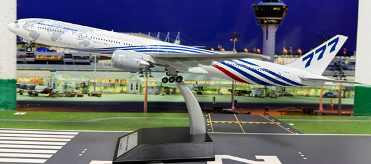 1/200 B777-300ER ボーイング ワールドツアー N5017V Boeing 777-300ER 